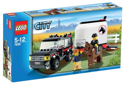 4WD with Horse Trailer image 3