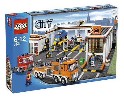 Garage image 3