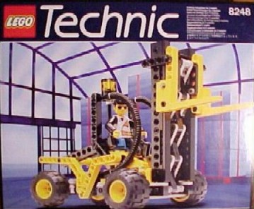 Forklift image 3