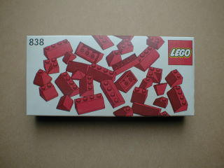 Red Roof Bricks Parts Pack, 45 Degree image 2