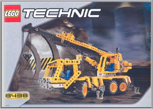 Pneumatic Crane Truck image 3