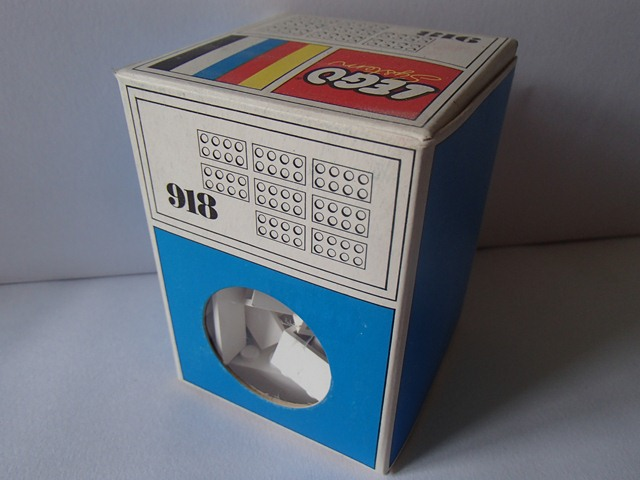 21 8-Stud Bricks