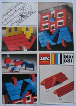 23 sloping bricks, including roof peak bricks, Blue image 2