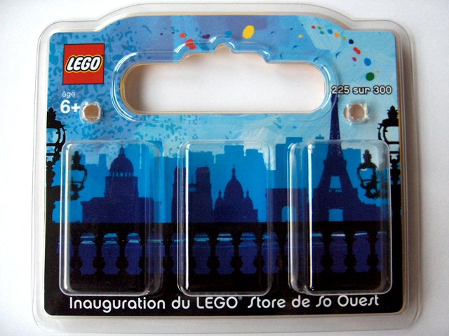 LEGO Store Grand Opening Exclusive Set, So Ouest, Levallois-Perret, France