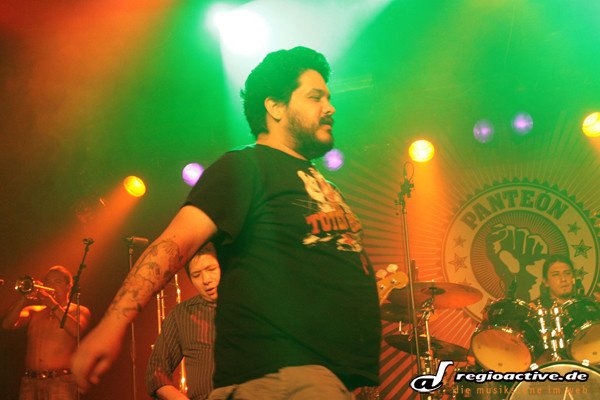 Panteón Rococó live in der Alten Feuerwache