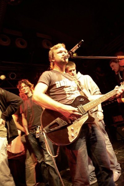 Als Live-Band mit dabei: Rauschenberger