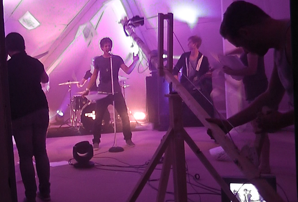 Ausgewählte Musikvideos von State Off The Art, Nape, Total Banal u.v.m.