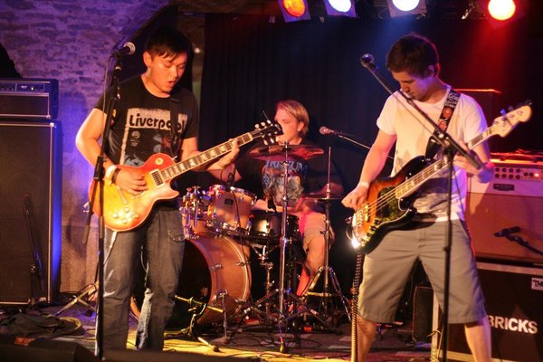 Konzertbericht und Livefotos: Red Bricks live in Würzburg