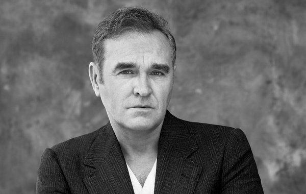 Morrissey: Konzertabbruch nach stage invasion in Essen (mit Video)