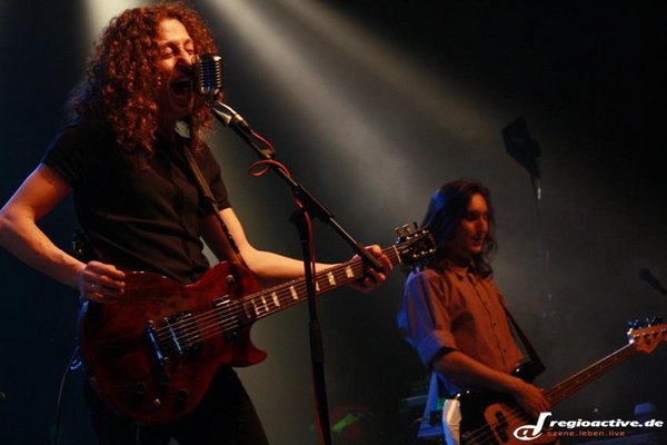 Fotos: Kaiser Franz Joseph als Vorgruppe von Daughtry live in Frankfurt