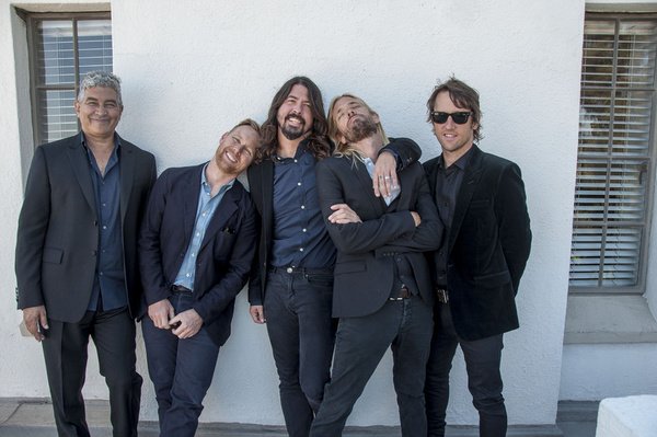 Drei ohrenzerfetzende Stunden: Foo Fighters live in der o2 World in Hamburg