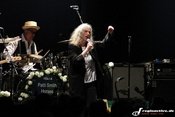 Patti Smith bietet eine schweißtreibende Aufführung von "Horses" beim Zeltival in Karlsruhe