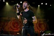 Rise Against geben sich in der Stuttgarter Schleyerhalle gewohnt politisch