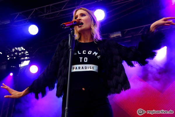 Fotos: Glasperlenspiel live beim Thomann Sommerfest in Treppendorf