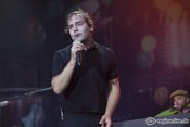 Hitzige Bilder von Bosse live beim Taubertal Festival 2016