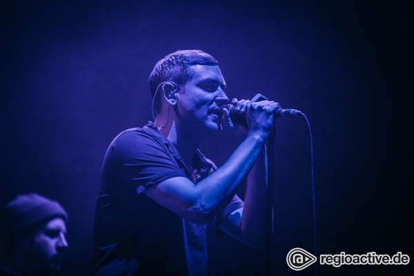 Doppeltrauer - Fotos von The Twilight Sad als Support von The Cure live in Frankfurt 