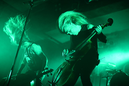 Gekonnt - Das Ende ist nahe: Bilder von Apocalyptica live im Karlsruher Substage 