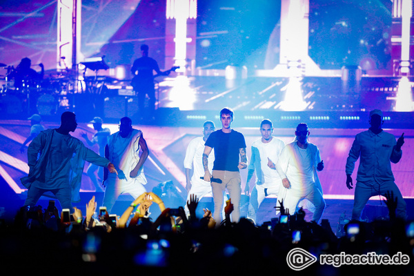 Im Auge des Orkans - Kreisch! Bilder von Justin Bieber live in der Frankfurter Festhalle 