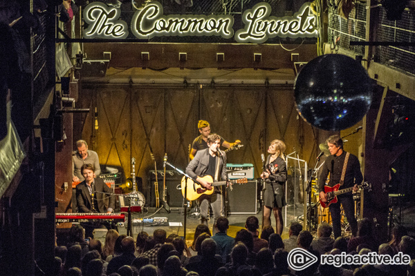 Aus allen Perspektiven - Bilder von The Common Linnets live in der Fabrik in Hamburg 