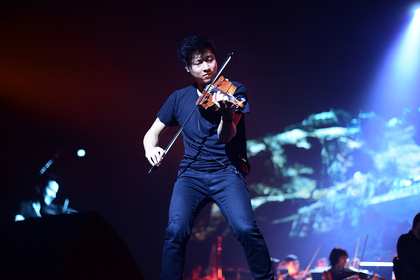 Nicht time for tea? - Bilder von Time For Three live bei der Night of the Proms 2016 in Mannheim 