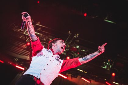 Bombastische Energie - Abrissformation: Fotos von Billy Talent live in der Festhalle Frankfurt 