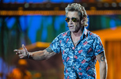 Farbenfroh: Bilder von Peter Maffays Tabaluga live in der SAP Arena in Mannheim