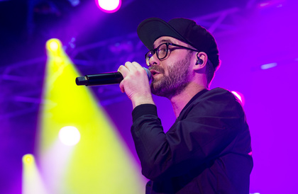 Gefeiert - Stimmungsvoll: Bilder von Mark Forster live in der Stadthalle Offenbach 