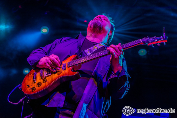 Meister der Gitarre - Progressiv: Fotos von The Steve Rothery Band live in der Batschkapp Frankfurt 