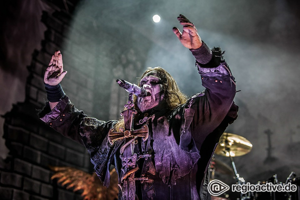 Metal Power - Wolfsgeheul: Fotos von Powerwolf live im Schlachthof Wiesbaden 