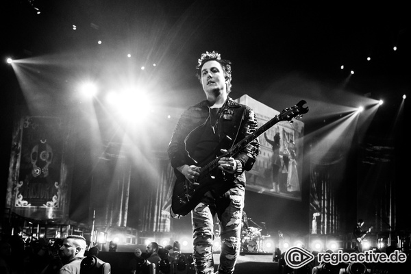 Ganz lässig - Avenged Sevenfold: Live-Bilder der Heavy-Metal-Ikonen aus der Festhalle Frankfurt 