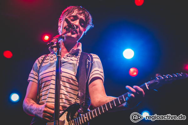 Kein ganz normales Konzert - Peter Doherty tanzt in der Batschkapp Frankfurt am Abgrund 