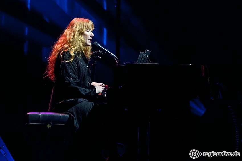 Loreena McKennitt (live in Mannheim 2017)