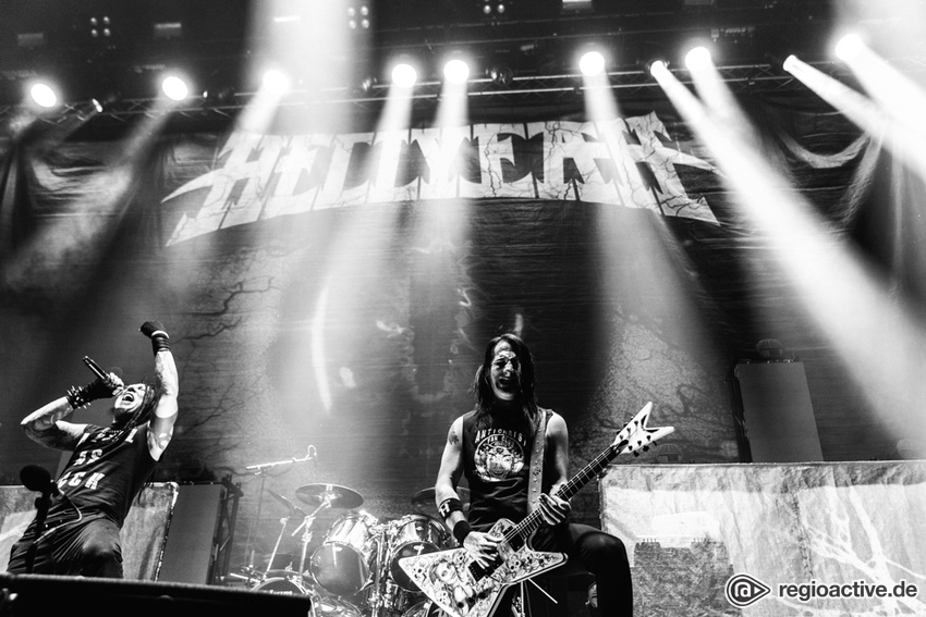 Hellyeah (live in Stuttgart, 2017)