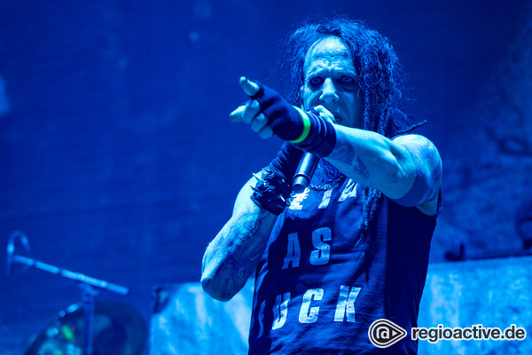 Fotos von Hellyeah als Vorband von Korn live in Stuttgart