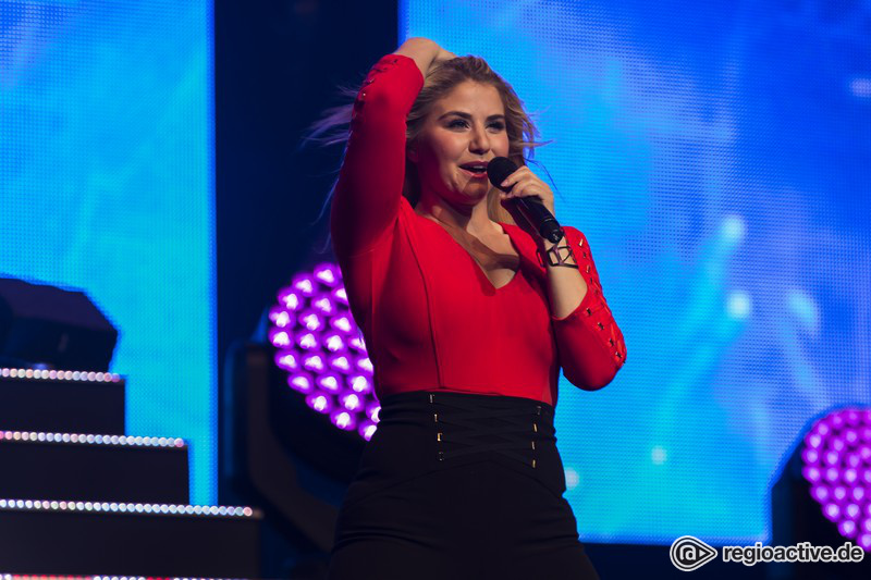 Beatrice Egli (live in Mannheim, SWR4 Schlagernacht, 2017)