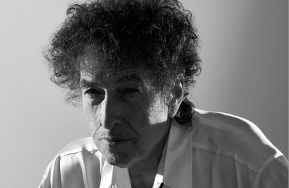 Immer anders - Bob Dylan pendelt in der Festhalle Frankfurt zwischen Crooner und Rockstar 