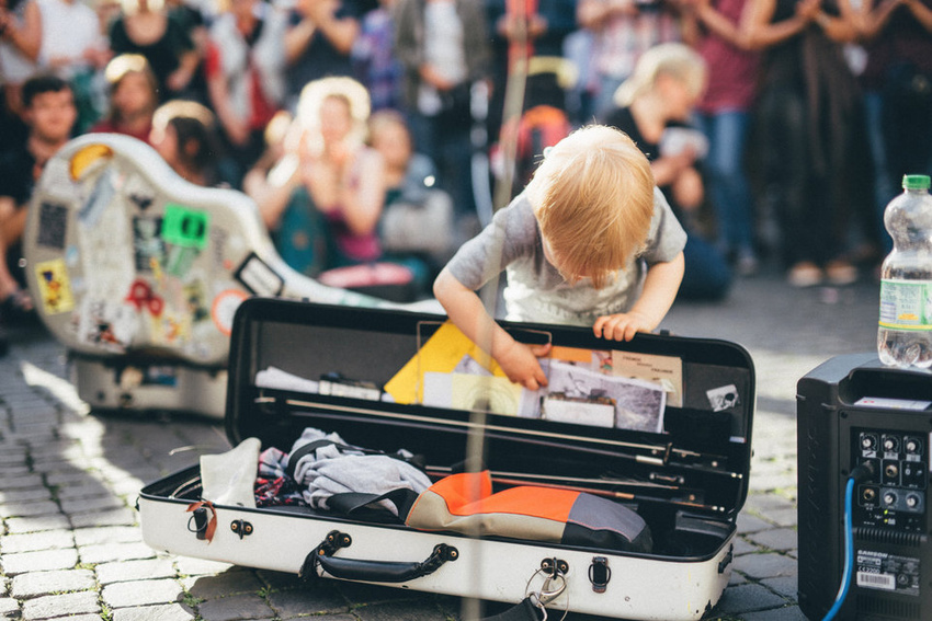 Straßenmusik in und um Deutschland: Das ideale Busking-Equipment