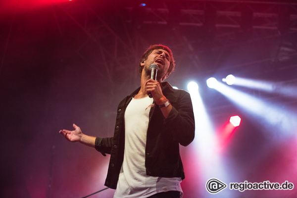 Einer von achtzig Millionen - Live-Bilder von Max Giesinger beim Schlossgrabenfest 2017 in Darmstadt 