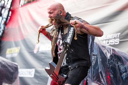 Die harte Seite Kaliforniens - Intensiv: Bilder von Five Finger Death Punch live bei Rock am Ring 2017 