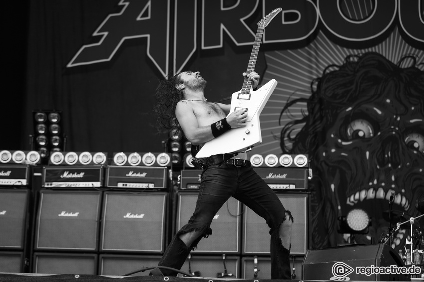 Airbourne (live bei Rock im Park, 2017)