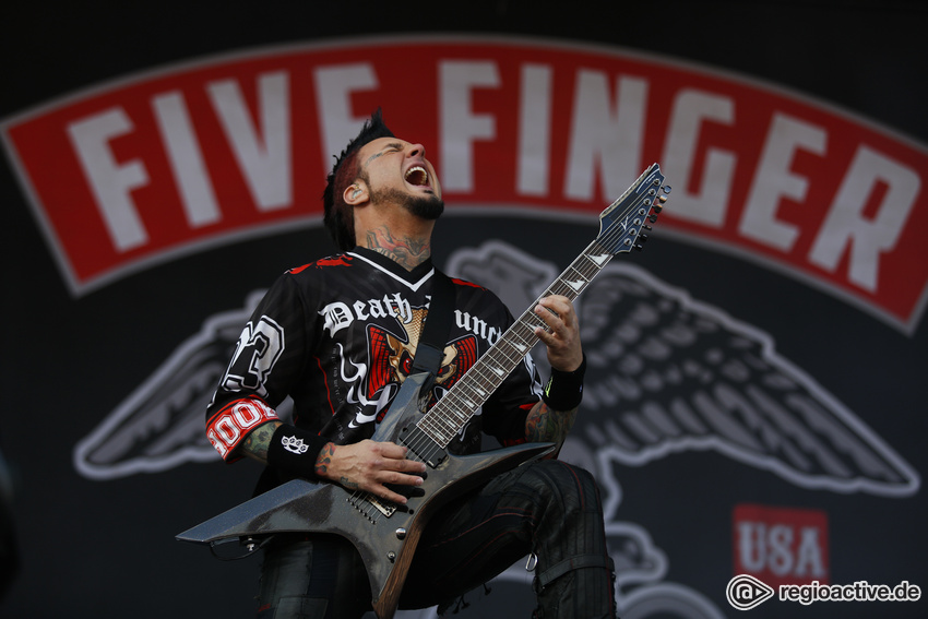 Five Finger Death Punch (live bei Rock im Park, 2017)