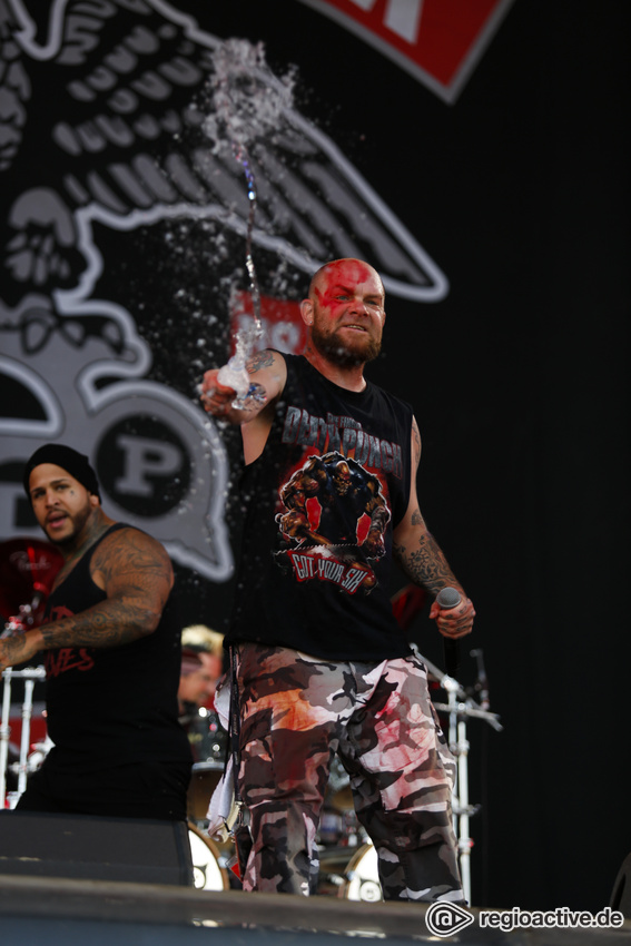 Five Finger Death Punch (live bei Rock im Park, 2017)