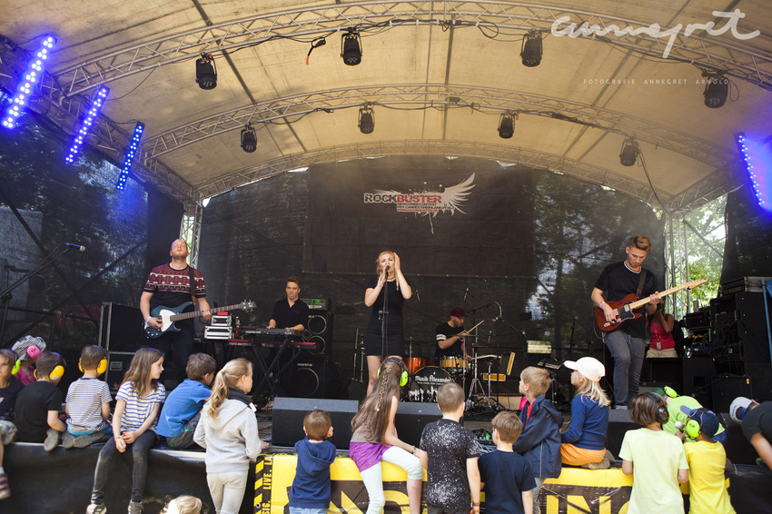 Lilli Rubin (live bei der Rockbuster-Vorrunde 2017 in Mainz)