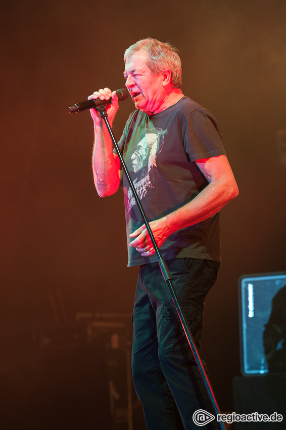 Deep Purple (live in Frankfurt)