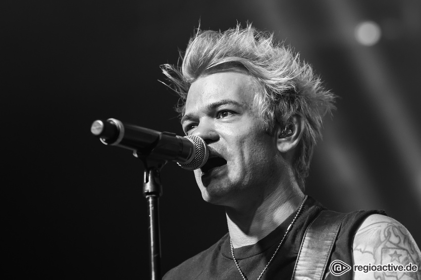 Sum 41 (live in Mannheim 2017)