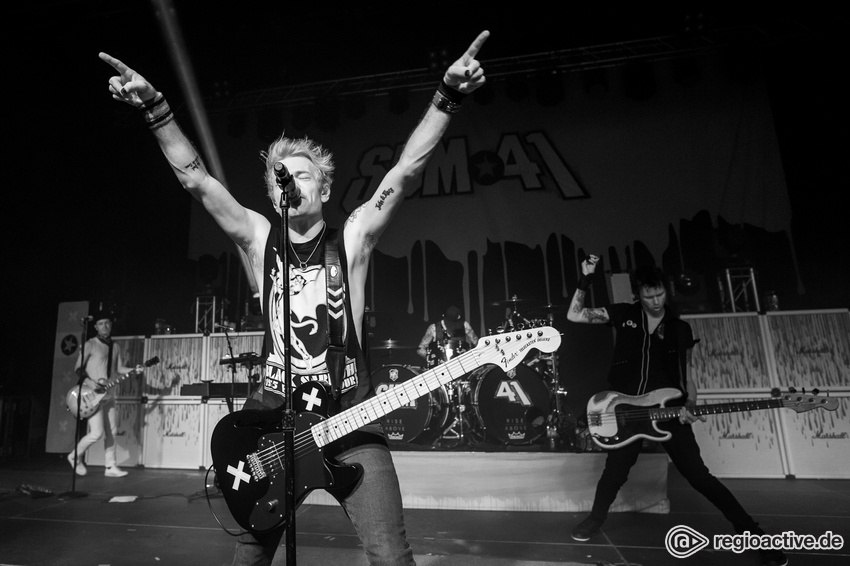 Sum 41 (live in Mannheim 2017)