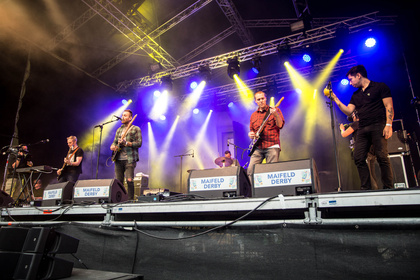 Twinkle, Twinkle - American Football: Zelebrierte Melancholie live beim Maifeld Derby 2017 