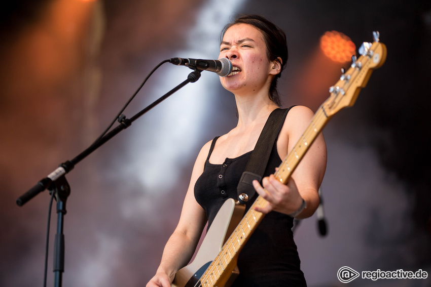 Mitski (live auf dem Maifeld Derby, 2017)