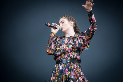 Melodrama: Teenage Edition - Lorde entführt das Kölner Palladium in die aufregende Welt der Aufwachsenden 