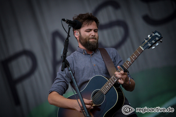 Ein Mann und seine Gitarre - Live-Fotos: Passenger beim Southside Festival 2017 